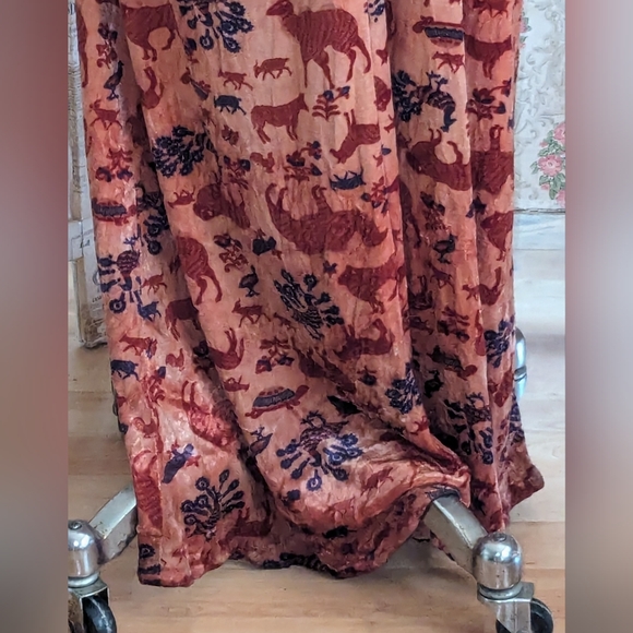 SOLD 1970s Maxi Dress Novelty Print Boho Velvet Animals OOAK Mercer Arts Center - Picture 7 of 12